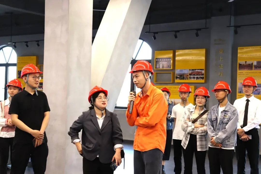 校企相助 | 热烈祝贺2023年度梧州学院“金海奖学金”颁奖仪式圆满乐成！_广东金；；；Ｑだ眉庞邢薰 - 不锈钢 - 商业 - 物流