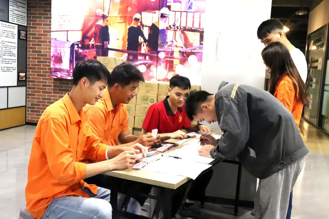 人文眷注 | 岁礼同欢喜 良辰启新篇--金海不锈钢第三季度员工整体生日会乐成举行！_广东金；；；；；Ｑだ眉庞邢薰 - 不锈钢 - 商业 - 物流