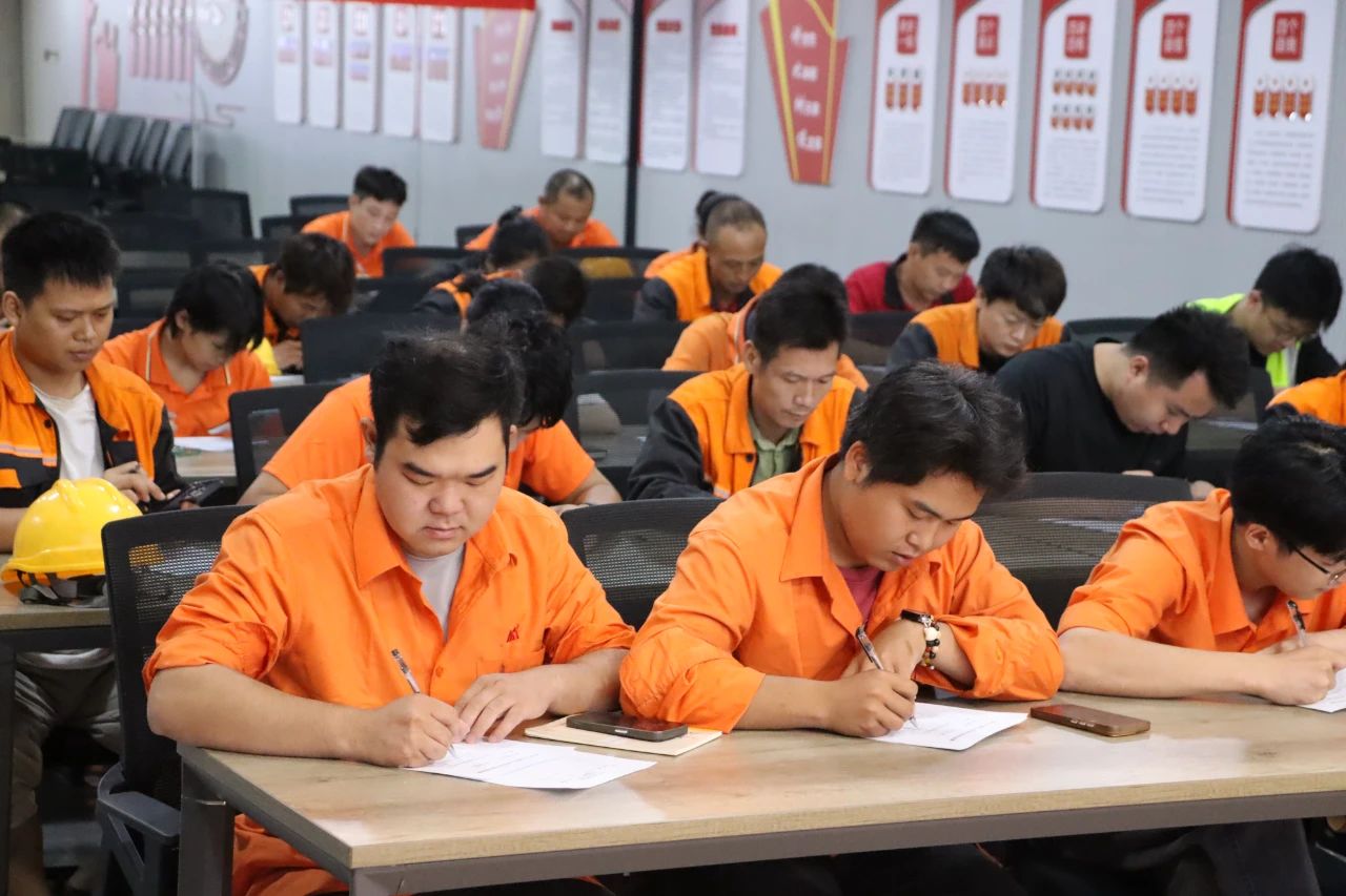 学习型组织 | 金海不锈钢2025年第二季度新员工入职培训圆满举行_广东金；；；Ｑだ眉庞邢薰 - 不锈钢 - 商业 - 物流