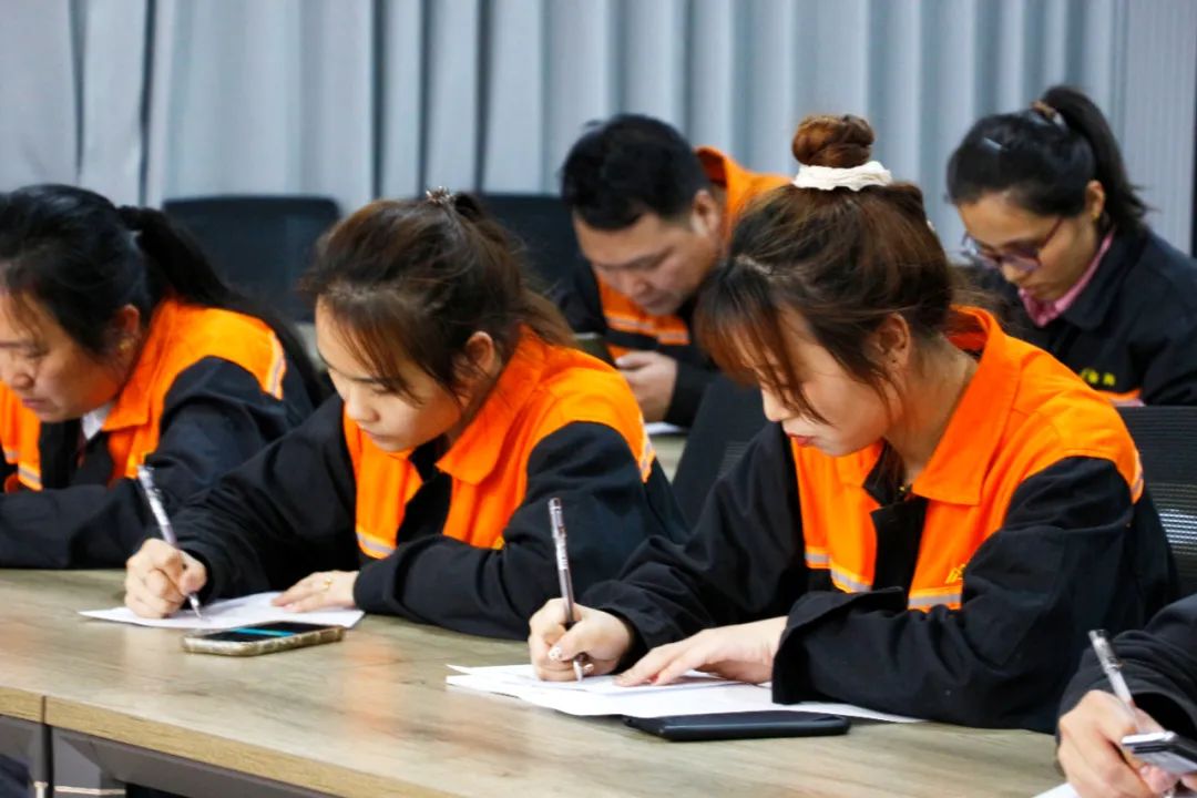 学习型组织 | 金海不锈钢2025年第一季度新员工入职培训圆满举行！_广东金；；；；Ｑだ眉庞邢薰 - 不锈钢 - 商业 - 物流