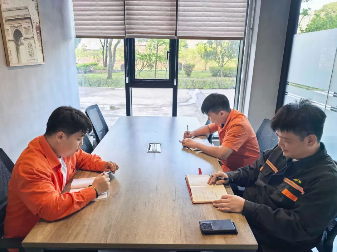 绩效激励 | 金海不锈钢4月绩效谋划治理主题事情圆满完成!_广东金；；Ｑだ眉庞邢薰 - 不锈钢 - 商业 - 物流