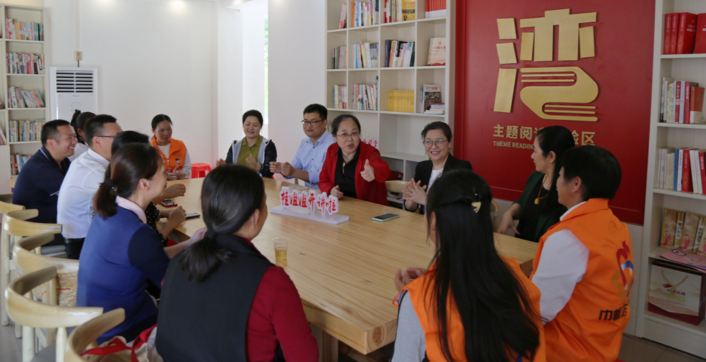 党建之窗 | 自治区妇联主席刘咏梅一行莅临金海不锈钢指导妇联组织建设事情_广东金海；；；Ｑだ眉庞邢薰 - 不锈钢 - 商业 - 物流