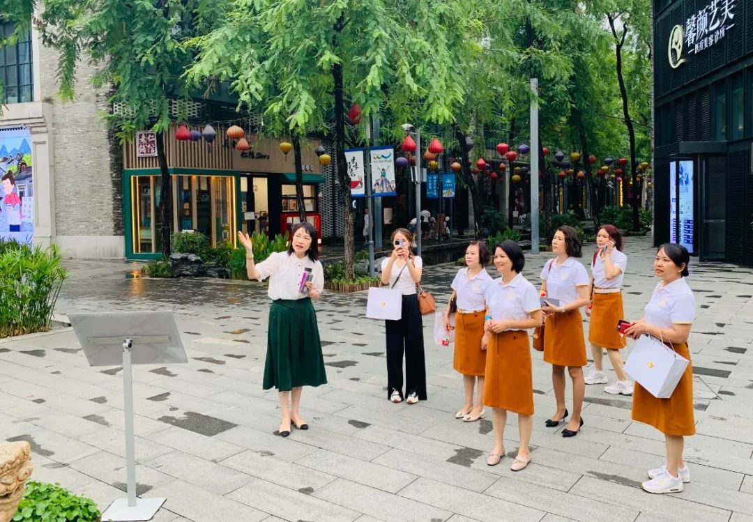 党建带妇建 | 佛山市女企业家协会执行会长李娟携会员赴顺德大良华侨城项目开展“文化之旅”交流运动_广东金；；；；；Ｑだ眉庞邢薰 - 不锈钢 - 商业 - 物流