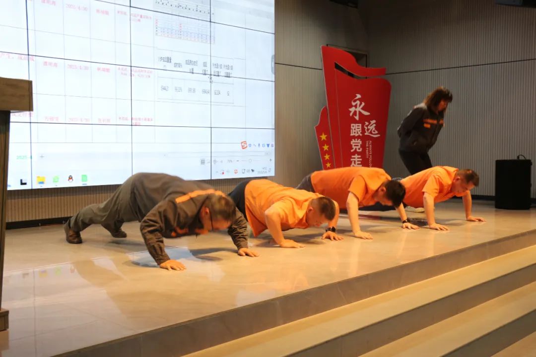 绩效激励 | 金海不锈钢4月绩效谋划治理主题事情圆满完成!_广东金；；Ｑだ眉庞邢薰 - 不锈钢 - 商业 - 物流