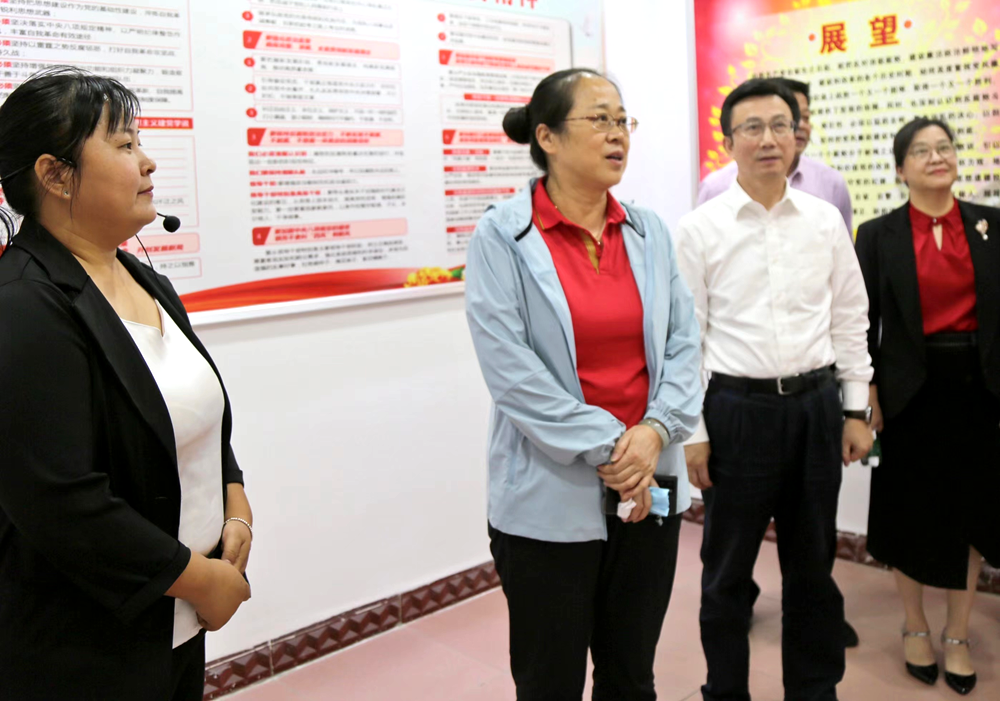 党建之窗 | 自治区妇联主席刘咏梅一行莅临金海不锈钢指导妇联组织建设事情_广东金海；；；Ｑだ眉庞邢薰 - 不锈钢 - 商业 - 物流