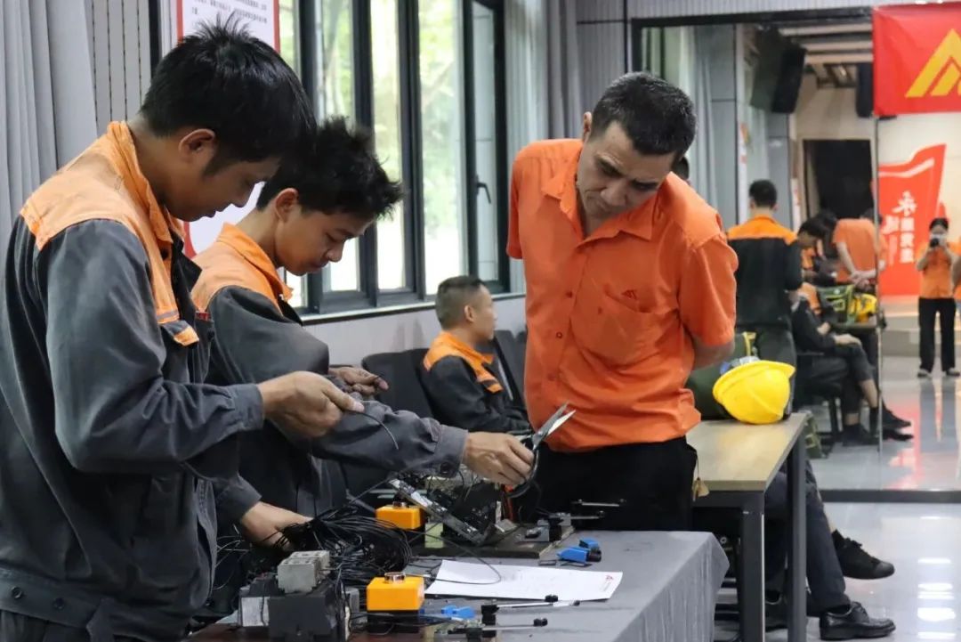 学习型组织 | 30多个赛项，，，，，，500人加入--金海不锈钢2025年劳下手艺竞赛运动乐成举行！_广东金；；；Ｑだ眉庞邢薰 - 不锈钢 - 商业 - 物流