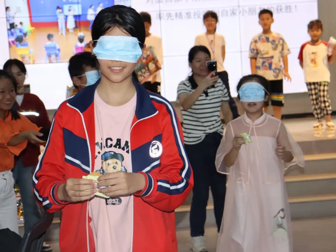 人文眷注 | 欢喜六一 与人文眷注 | 欢喜六一 与你童行--金海不锈钢2025年六一亲子运动来啦！你童行--金海不锈钢2025年六一亲子运动来啦！_广东金海；Ｑだ眉庞邢薰 - 不锈钢 - 商业 - 物流