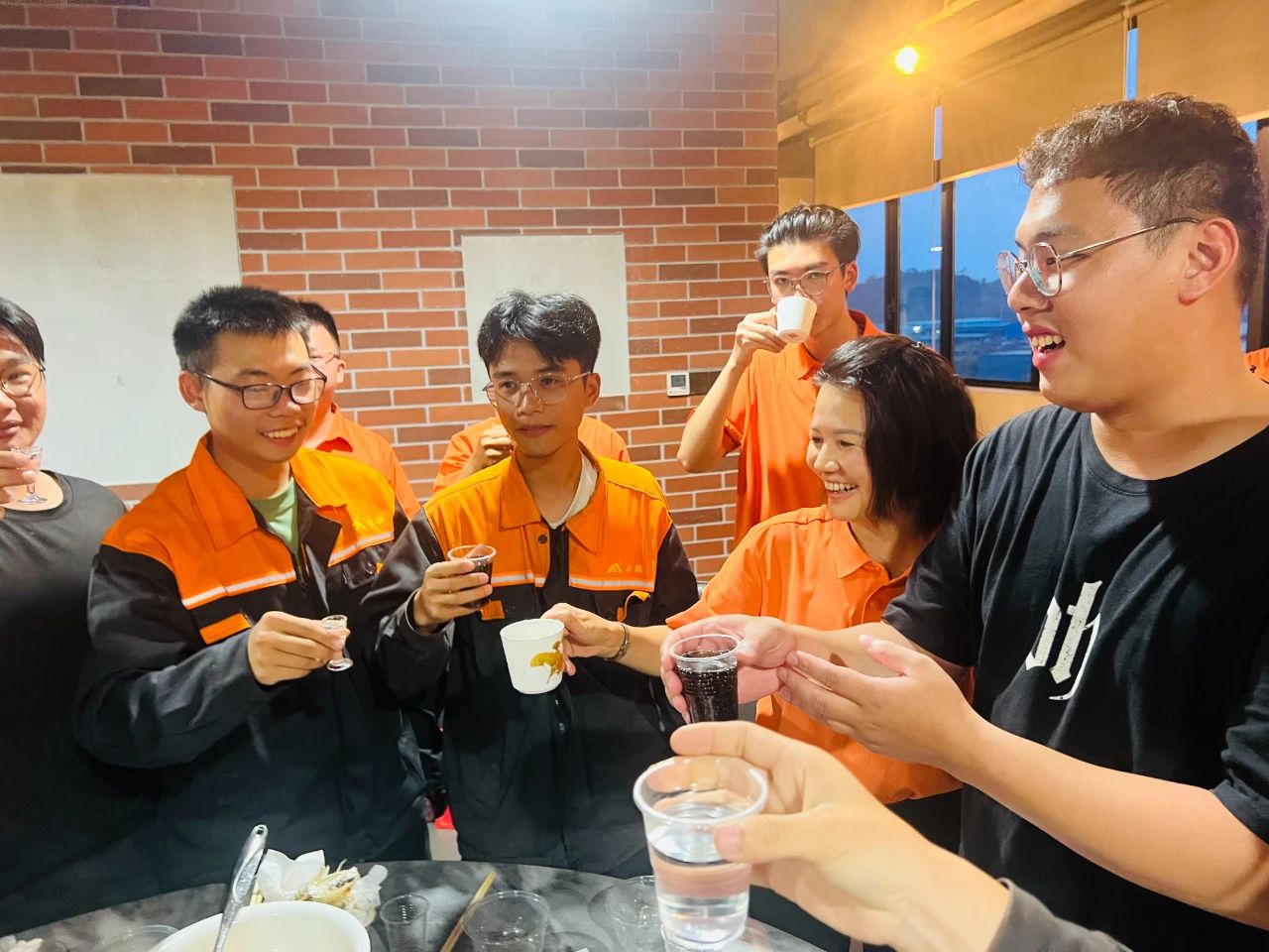 无畏于低谷 智造开新局--金海；；Ｑだ眉沤ㄉ26周年庆典暨广西梧州市金海不锈钢有限公司颁奖仪式乐成举行！_广东金海；；Ｑだ眉庞邢薰 - 不锈钢 - 商业 - 物流